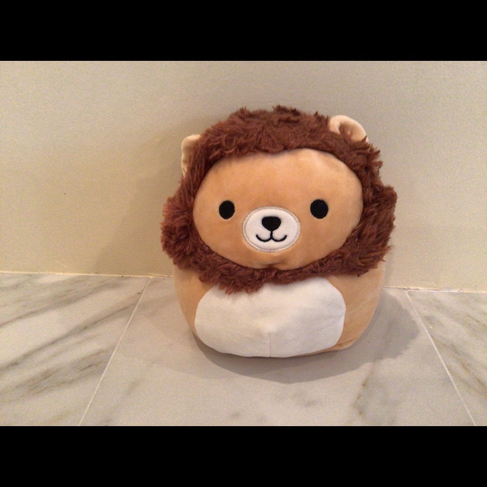 Lion squishmallow